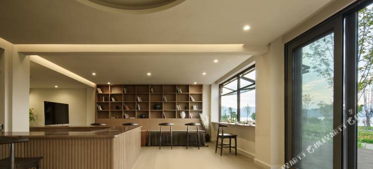 泸沽湖吕娘子客栈图片