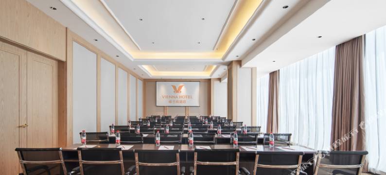 维也纳酒店(大理祥云高铁站店)图片