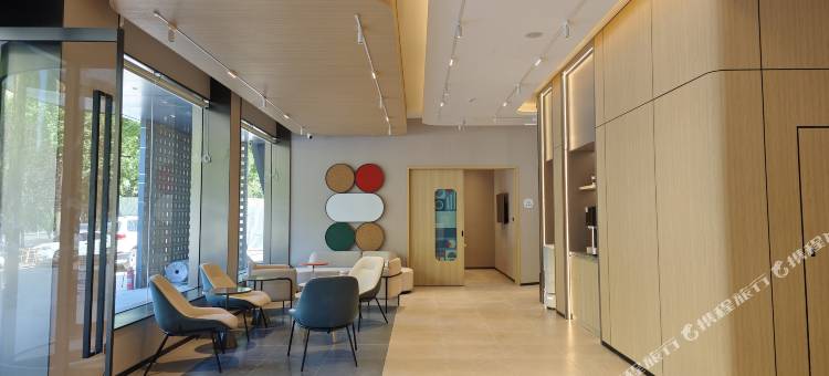 如家酒店·neo(青岛北站李沧万达广场店)图片