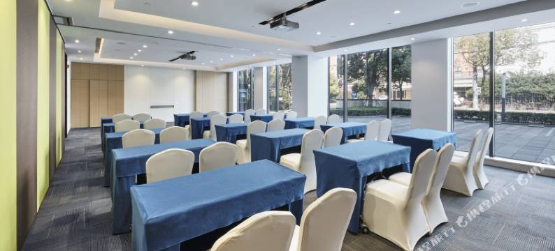 上海共康智选假日酒店图片