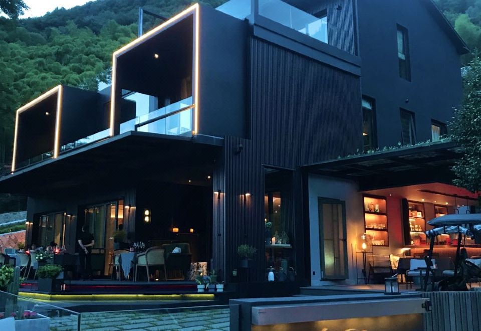 莫干山逸翠山庄外景图