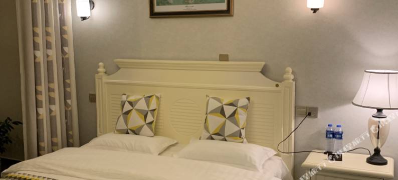 海东曹家堡空港加州旅馆图片