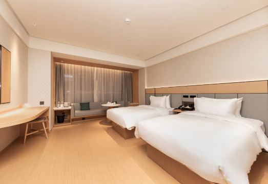 JI Hotel (Nanjing South Railway Station Front Square) Hotel Overview