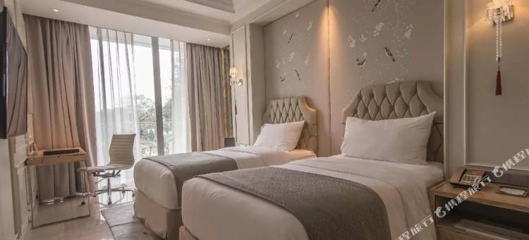 装饰艺术豪华公寓酒店(Art Deco Luxury Hotel & Residence)图片