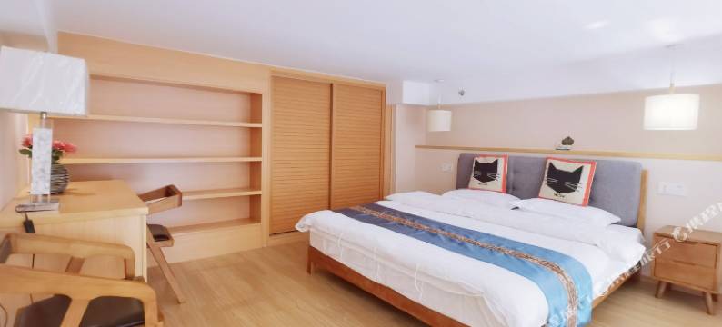 杭州柒月公寓(宋城美院音乐学院店)图片