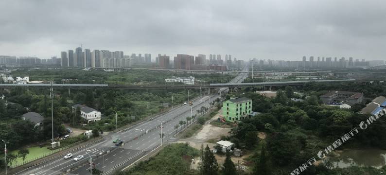 青藤公寓(象湖一附院店)图片