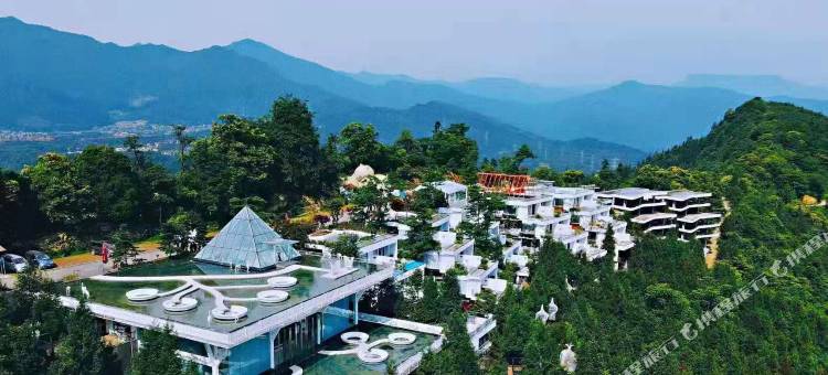 云孚里悬崖酒店·野奢酒店(七里坪镇店)图片