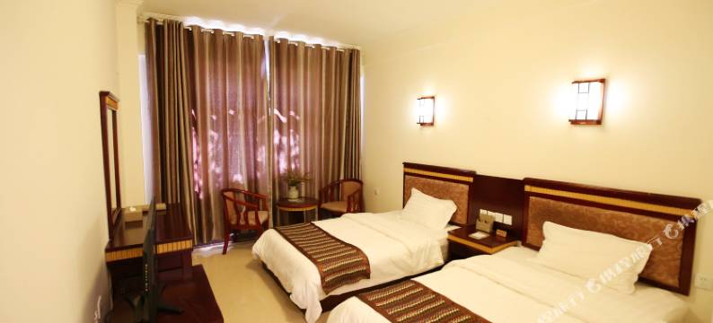 马尔康烁郎酒店图片