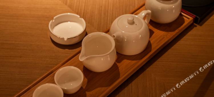怡程酒店(赤峰和美玉龙机场店)图片