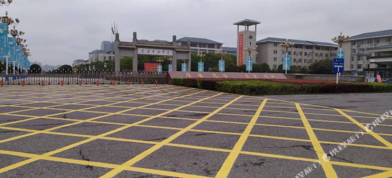 居逸客房(武汉东湖学院汉口学院店)图片