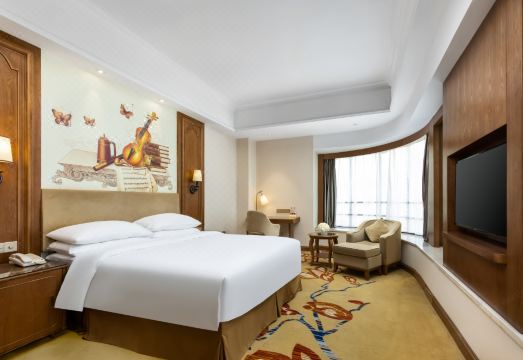 Vienna International Hotel (Guangzhou  Baoneng Performing Arts Center Jinfeng Station Branch))) Hotel Overview