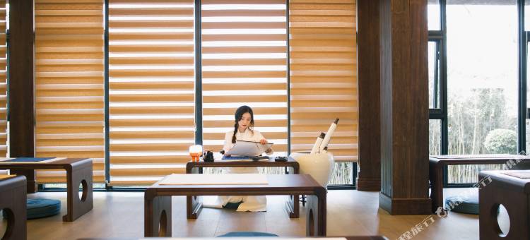 云里﹒凡尘精品民宿(大石板古村店)图片