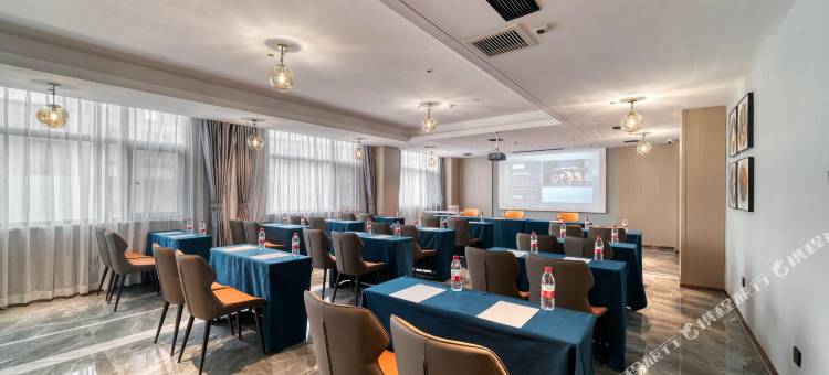 悦逸大美时光酒店(怀化溆浦店)图片