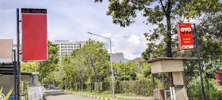 Hotel O 3774 夏奇拉伊斯兰旅馆(RedDoorz Syariah at Shakira Alesha Enggal)图片