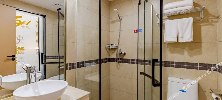 6+1精选酒店(郎溪中港东路店)图片