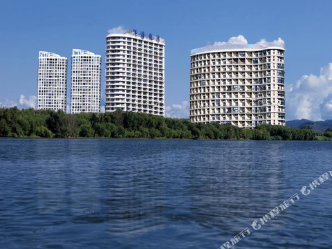 大理洱海龙湾假日酒店