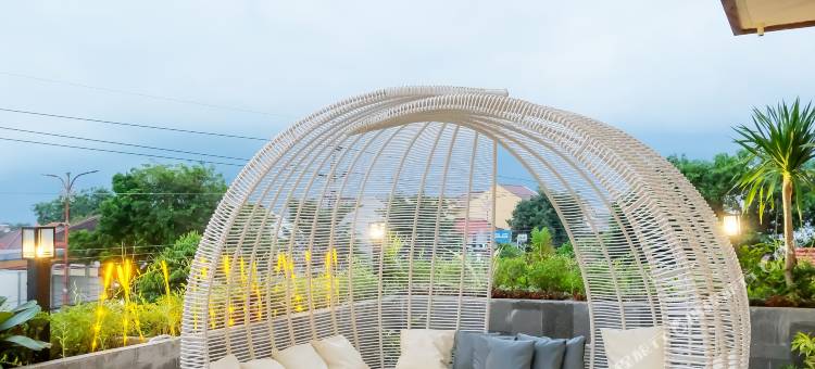 芝拉扎阿扎纳亚洲酒店(Azana Asia Hotel Cilacap)图片