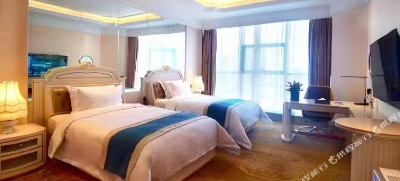 众诚假日酒店(石家庄高铁站店)图片