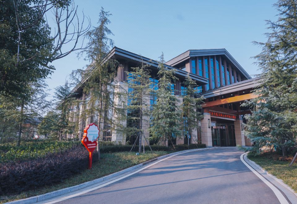 Jasmine Landscape Hotel Over view