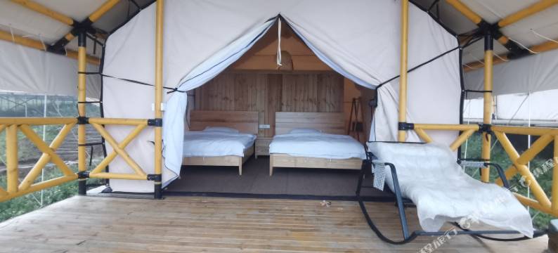 石棉王岗坪来也营地图片