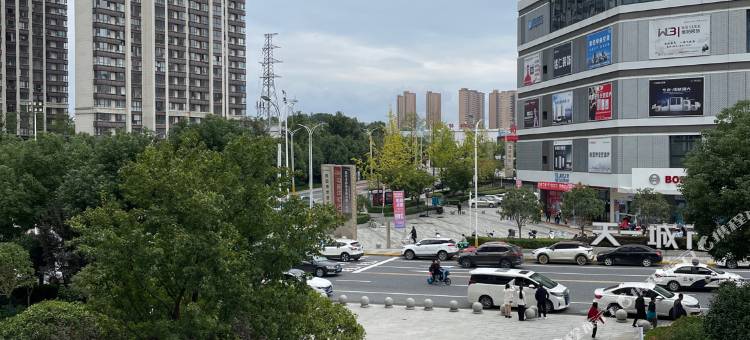 安康漫步间酒店(高新天一城市广场店)图片