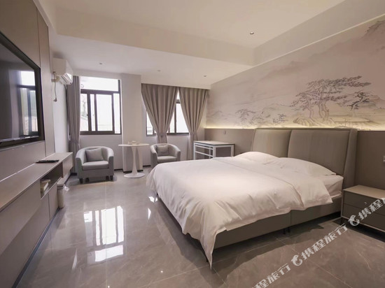 泊庭酒店(仪陇高铁站德园店)