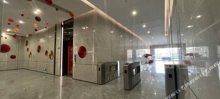 南京OK电竞公寓(城北万象汇万寿地铁站店)图片