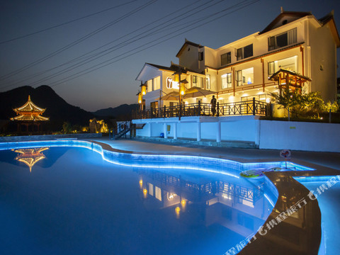 乌荷·春山野奢美宿