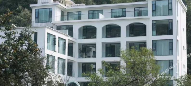 洛阳栾川云渡畔山民宿(老君山养子沟店)图片