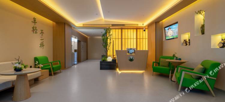 龙猫精灵酒店(思南思丰财富广场店)图片