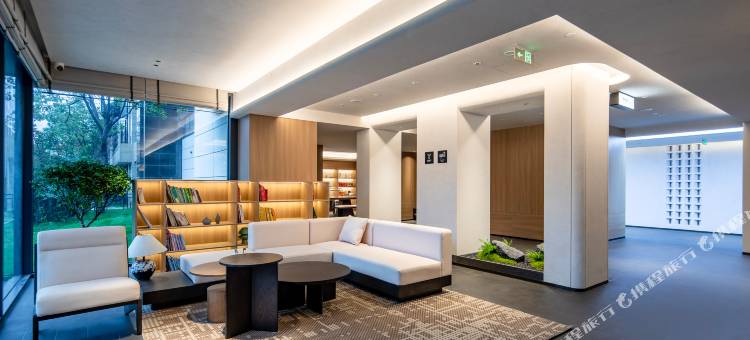 开封清明上河园鼓楼广场亚朵酒店图片