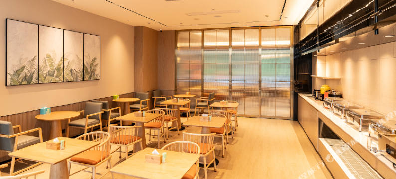 四季宜居酒店(银丰国际中药港店)图片