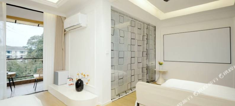 峨眉山沃客民宿(峨眉山景区零公里店)图片