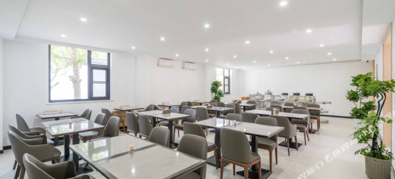 北京M酒店(欢乐水魔方店)图片