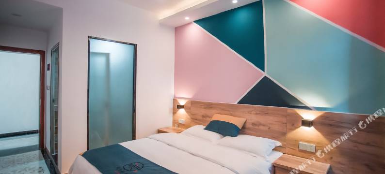 绵阳倾云拾光酒店(南郊机场绵阳站店)图片