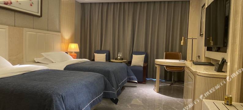 循化黄河源饭店图片