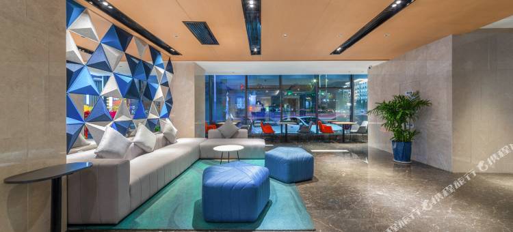 阳泉中心智选假日酒店图片