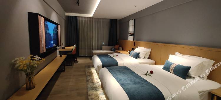 石屏缘和假日酒店(石屏古城店)图片