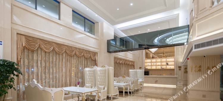 维也纳国际酒店(瑞丽温泉店)图片