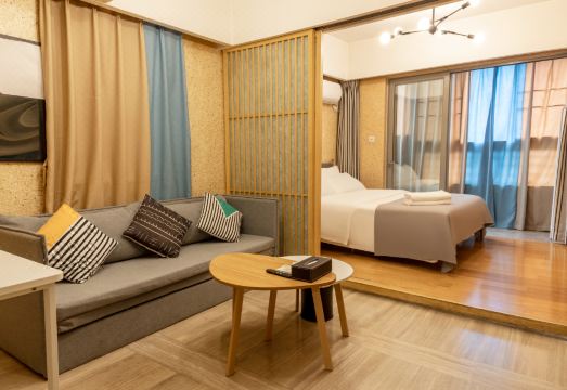 U Service Senberstan Holiday Apartment (Chengdu Ludao) Hotel Overview
