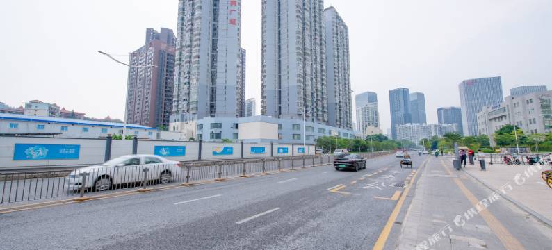 荔秀酒店(深圳南油西地铁站南油服装批发市场店)图片