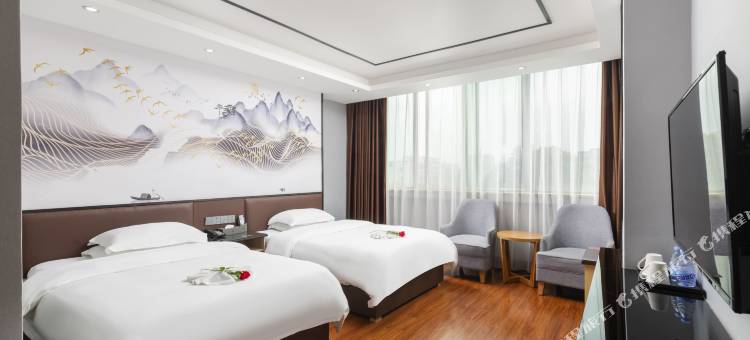 赣州君琅御品酒店(江南宋城文化旅游区郁孤台公园店)图片