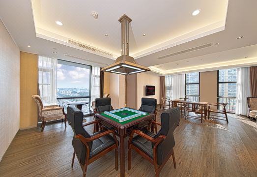 Ramada Plaza by Wyndham Shengzhou City Center Hotel Overview