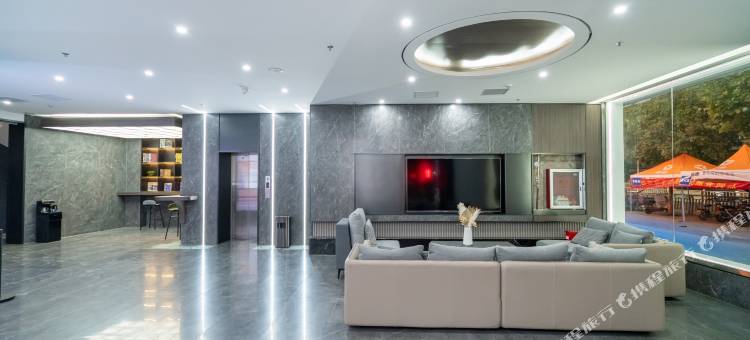 永光智慧酒店(周口五一广场客运中心站店)图片