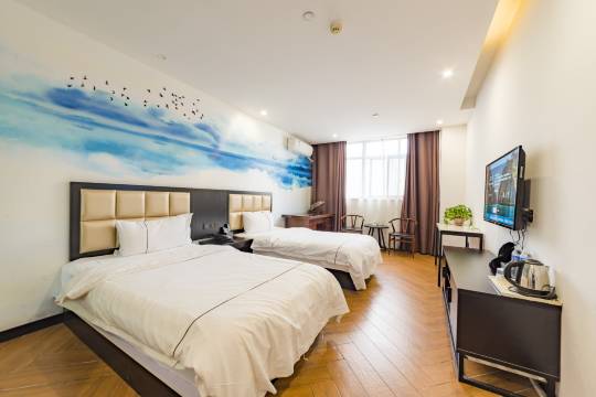 城市之家酒店(商丘民主路店)