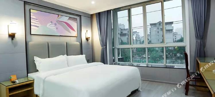 派酒店(都匀师范学院店)图片