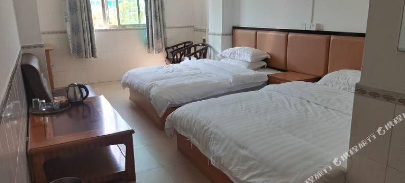 和平粤和旅馆图片