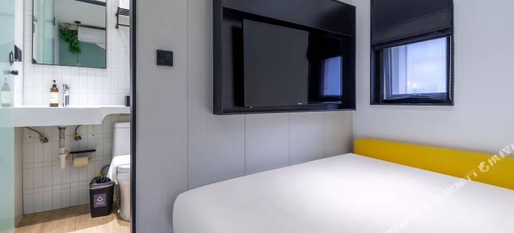 易佰酒店(北京朝阳高铁站大悦城店)图片