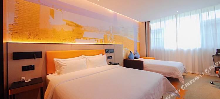 扬州东站市民中心希尔顿欢朋酒店图片