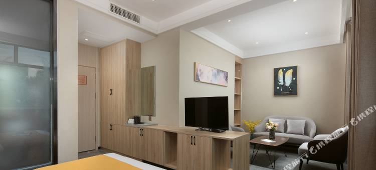 便宜居精品酒店(聊城凤凰工业园公交集团店)图片